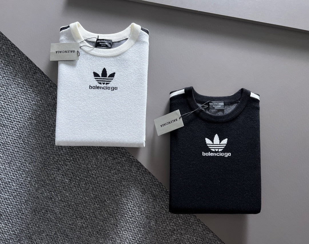 Balenciaga Sweatshirt