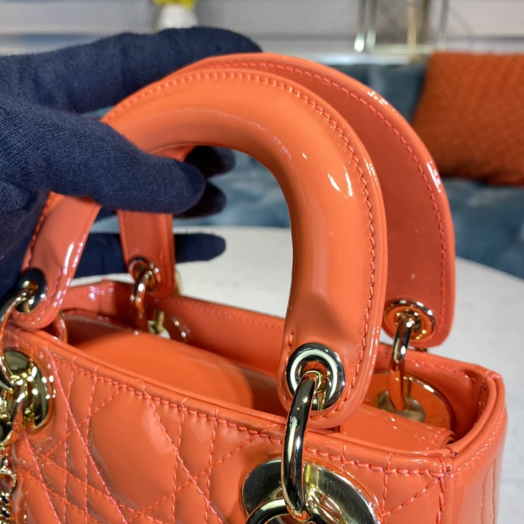 Christian Dior Lady Dior 17CM Replica Bag