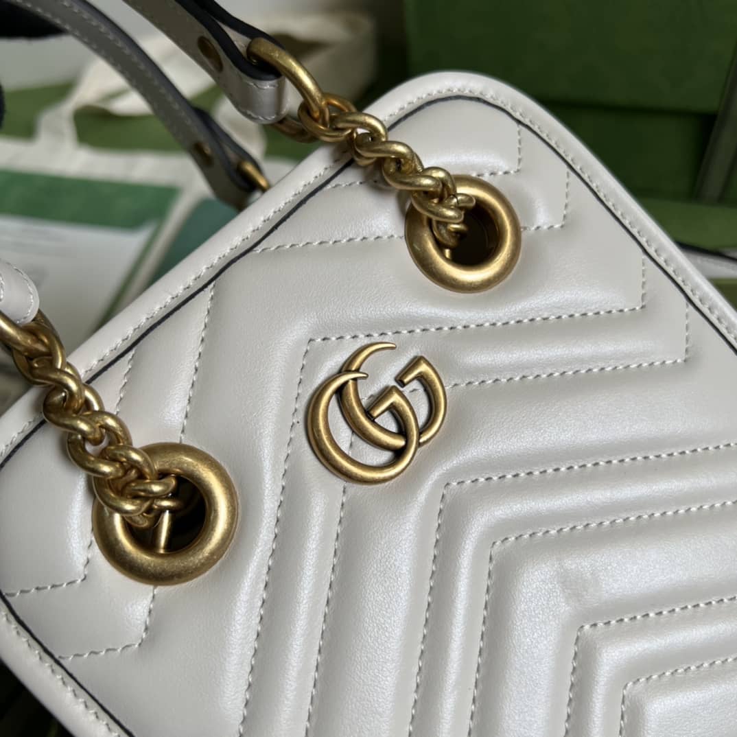 Gucci GG Marmont Matelassé Mini Crossbody Bag 696123 Replica