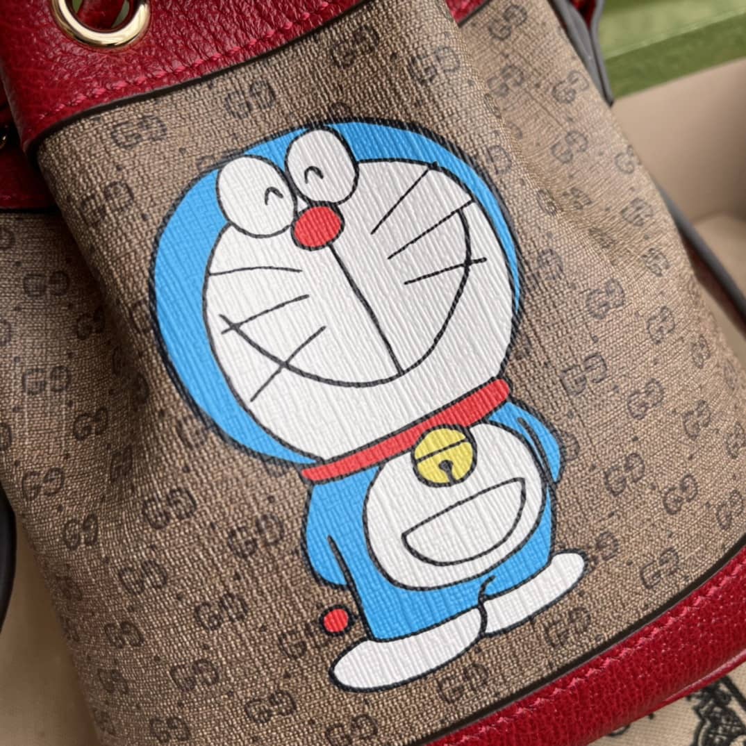 Gucci Doraemon X Gucci Mini Bucket Bag Replica 647801