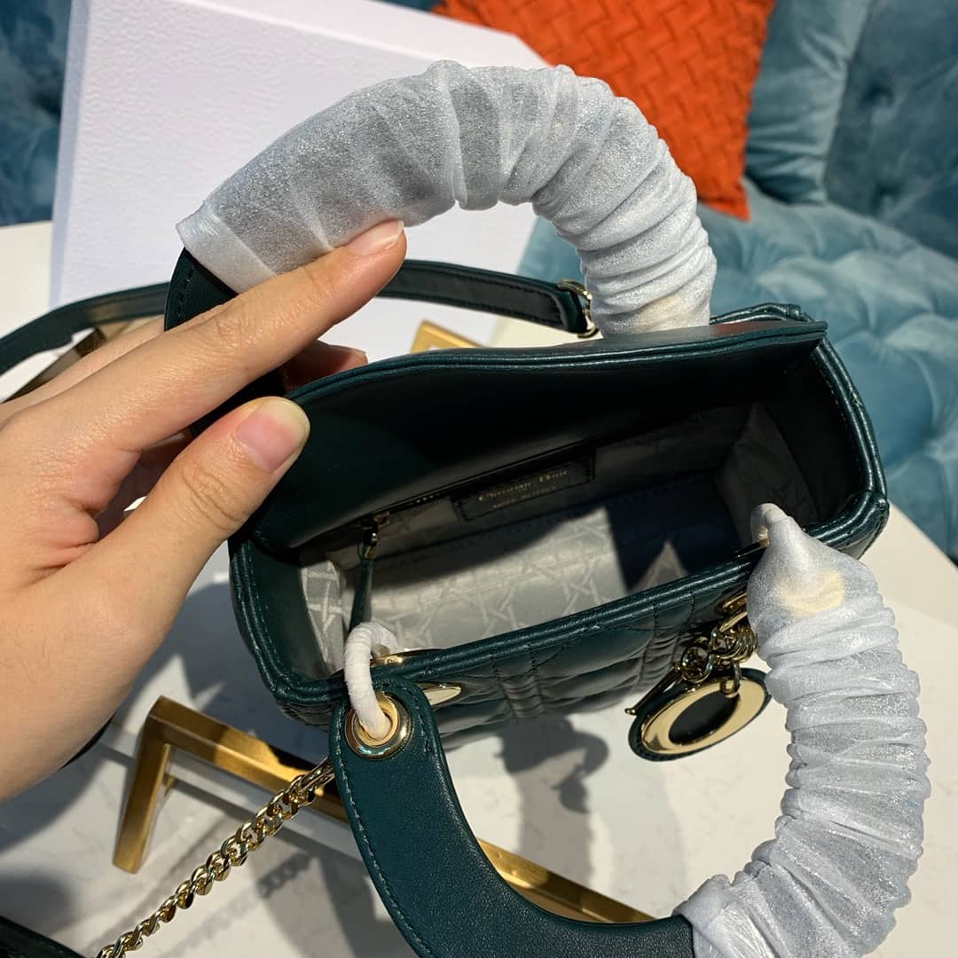 Christian Dior Lady Dior 17CM Replica Bag