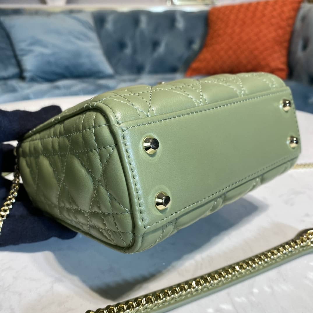 Christian Dior Lady Dior 17CM Replica Bag