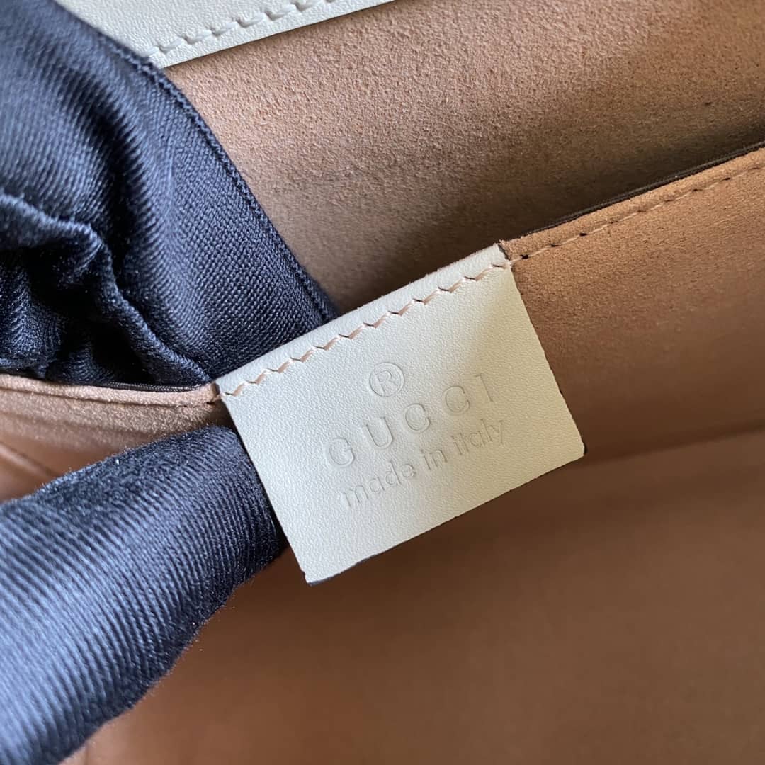 Gucci Womens Sylvie Leather Mini Bag Replica 470270