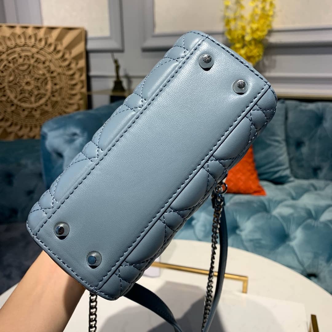 Christian Dior Lady Dior 17CM Replica Bag