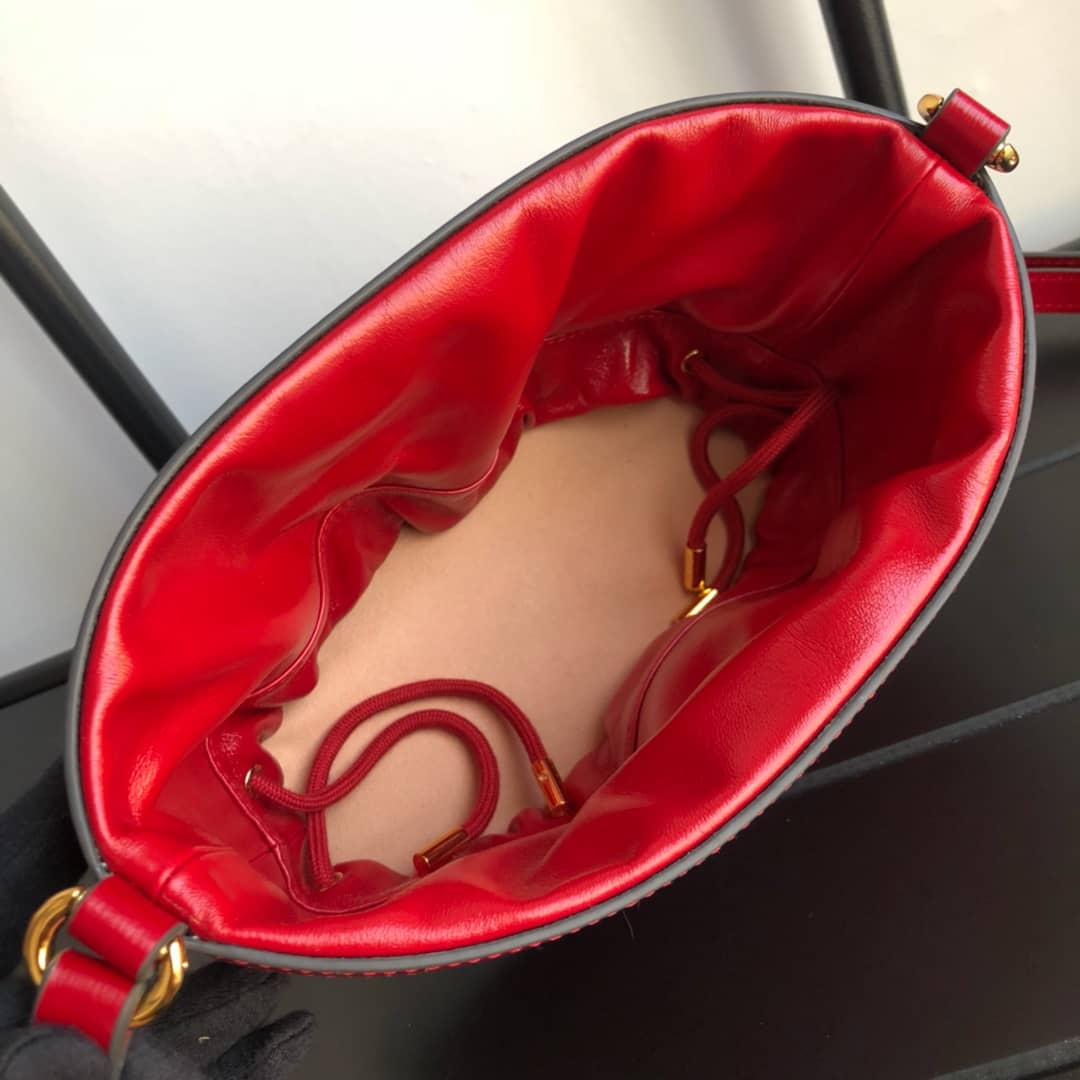 Gucci 1955 Horsebit Shoulder Bucket Bag Replica Red 602118