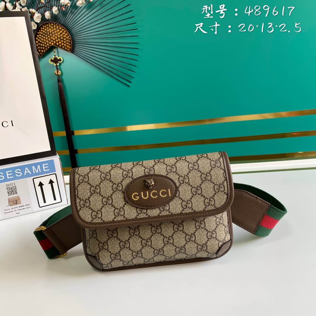 Gucci Totem Web GG Supreme Messenger Bag Replica 489617