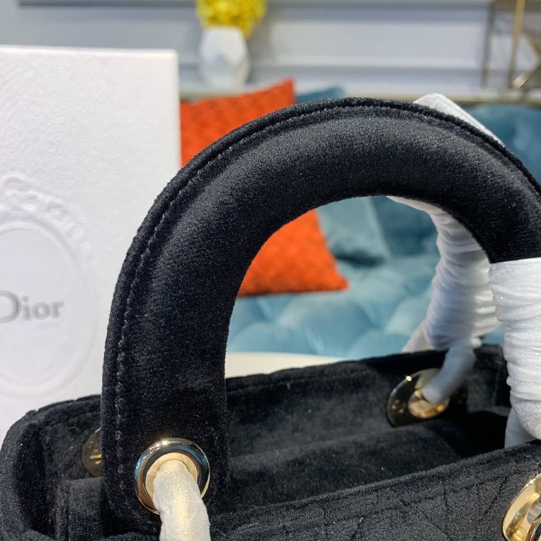 Christian Dior Lady Dior 17CM Replica Bag