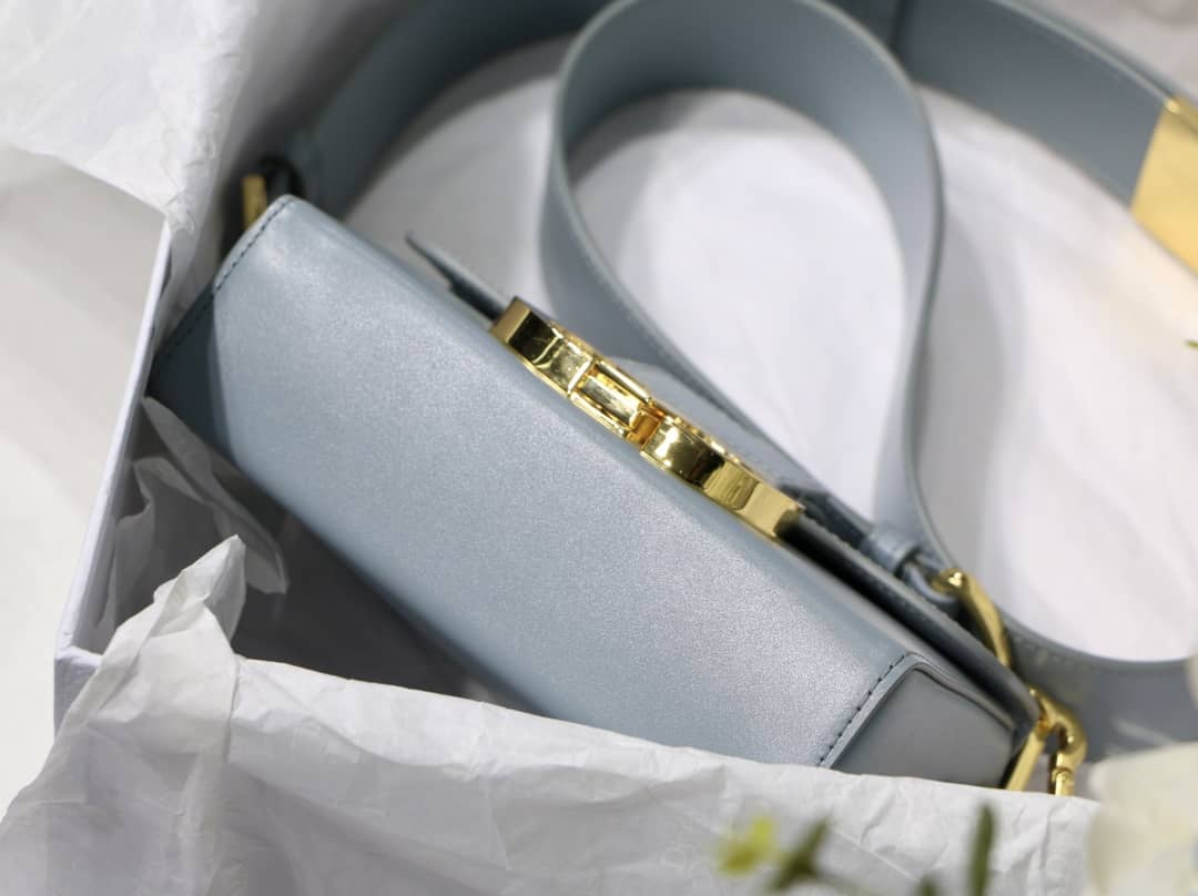 Christian Dior Montaigne Replica Bag