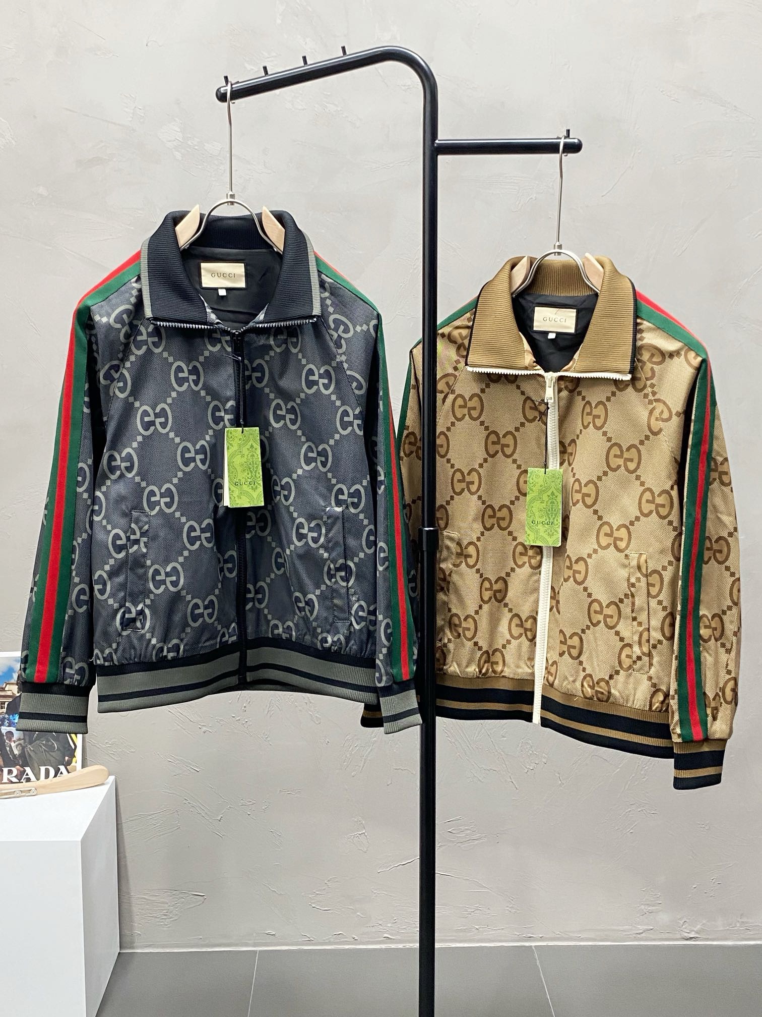Gucci jacket lapel style