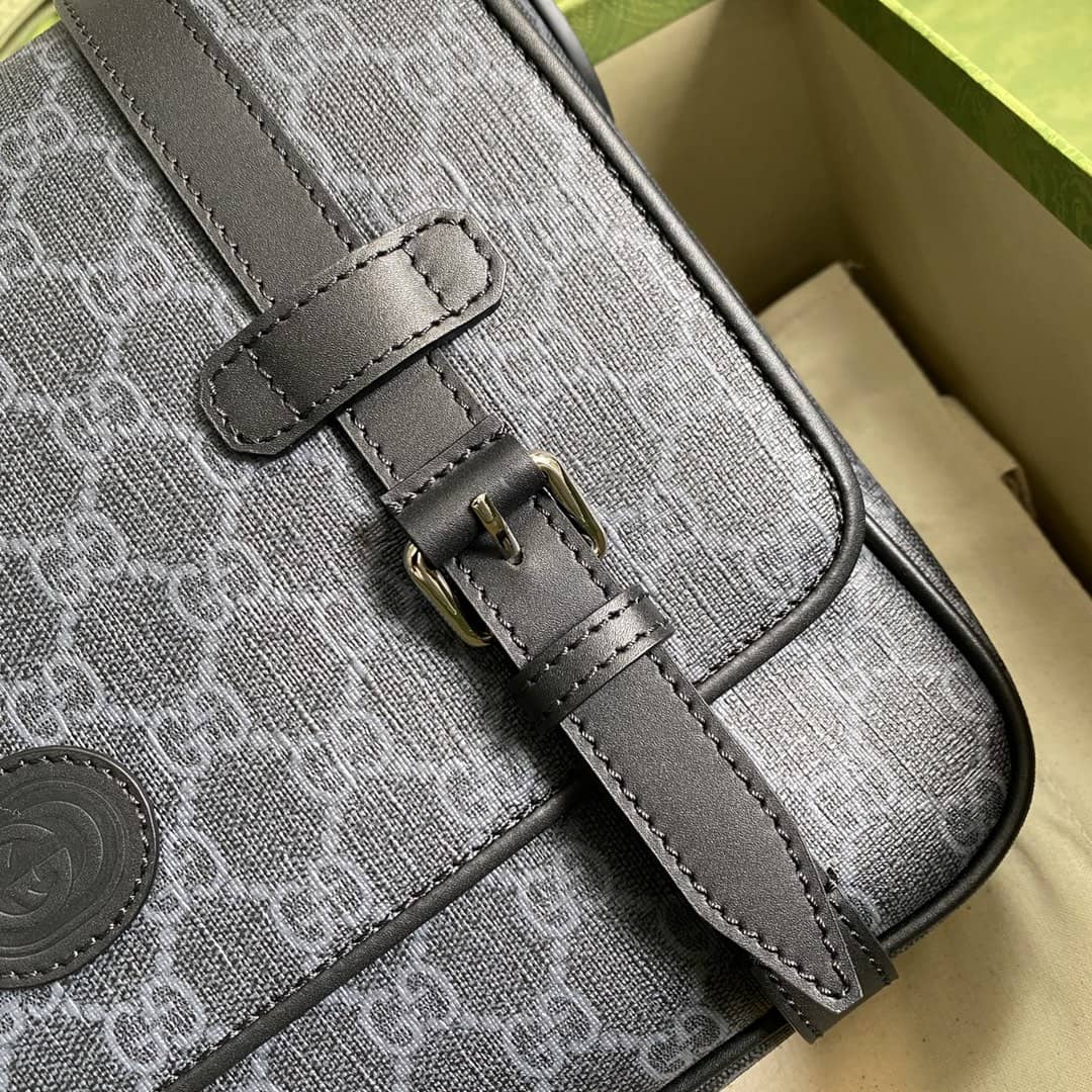 Gucci Mens GG Supreme Canvas Messenger Bag Black Replica 658542