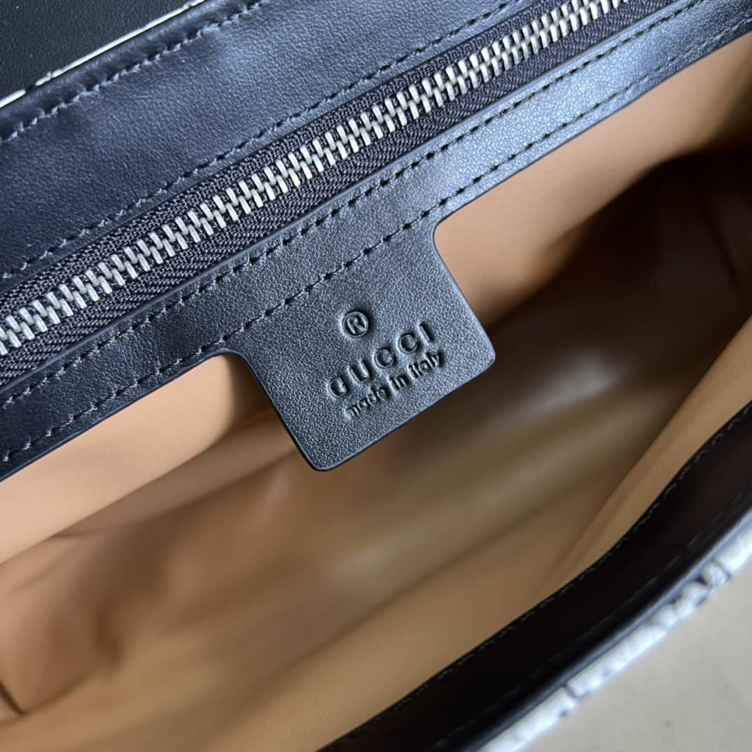 Gucci GG Marmont Small Matelassé Leather 443497