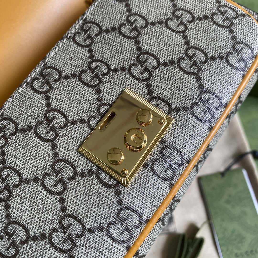 Gucci Padlock Chain Long Wallet White Replica 658226