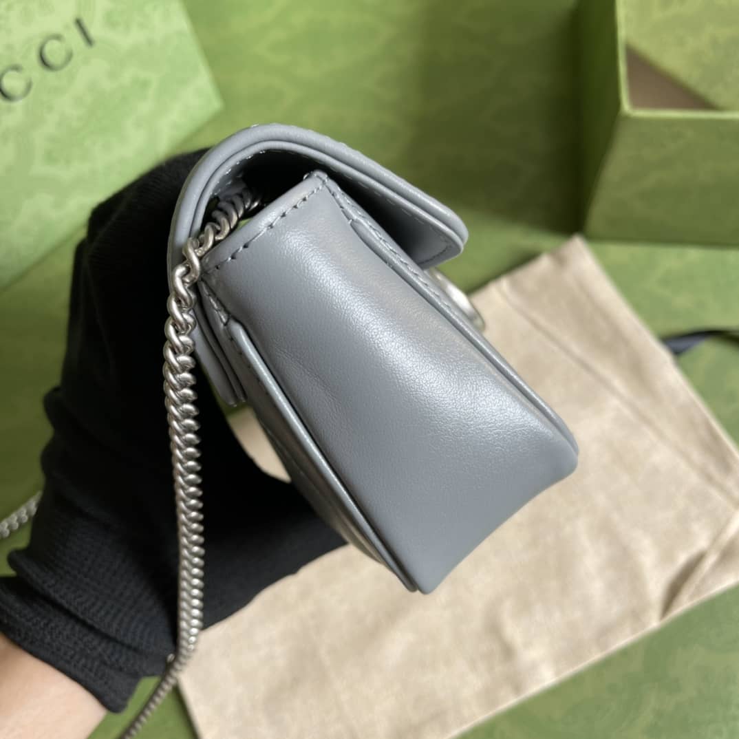 Gucci GG Marmont Matelassé Mini Crossbody Bag Replica 476433