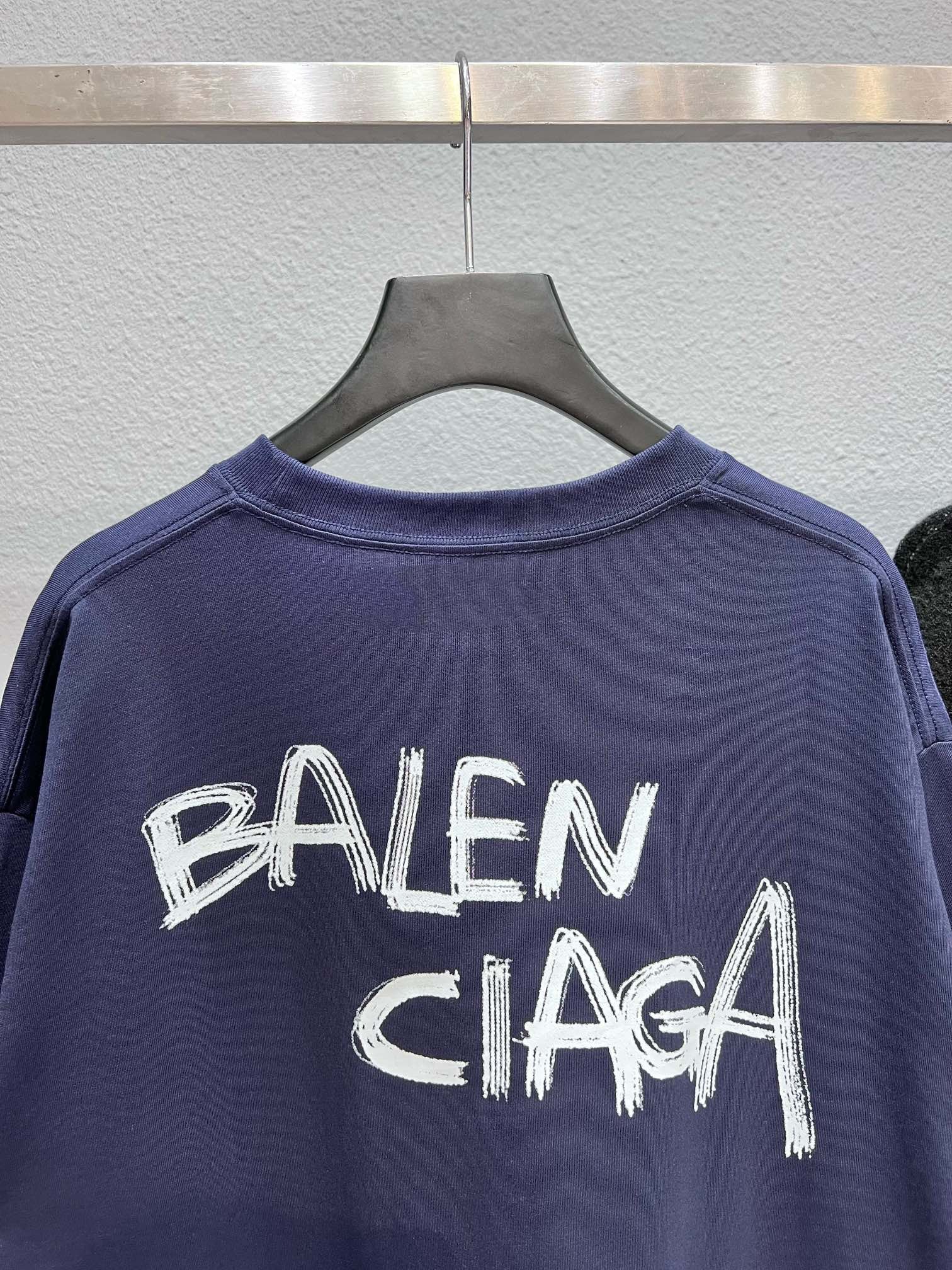 Balenciaga T-shirt