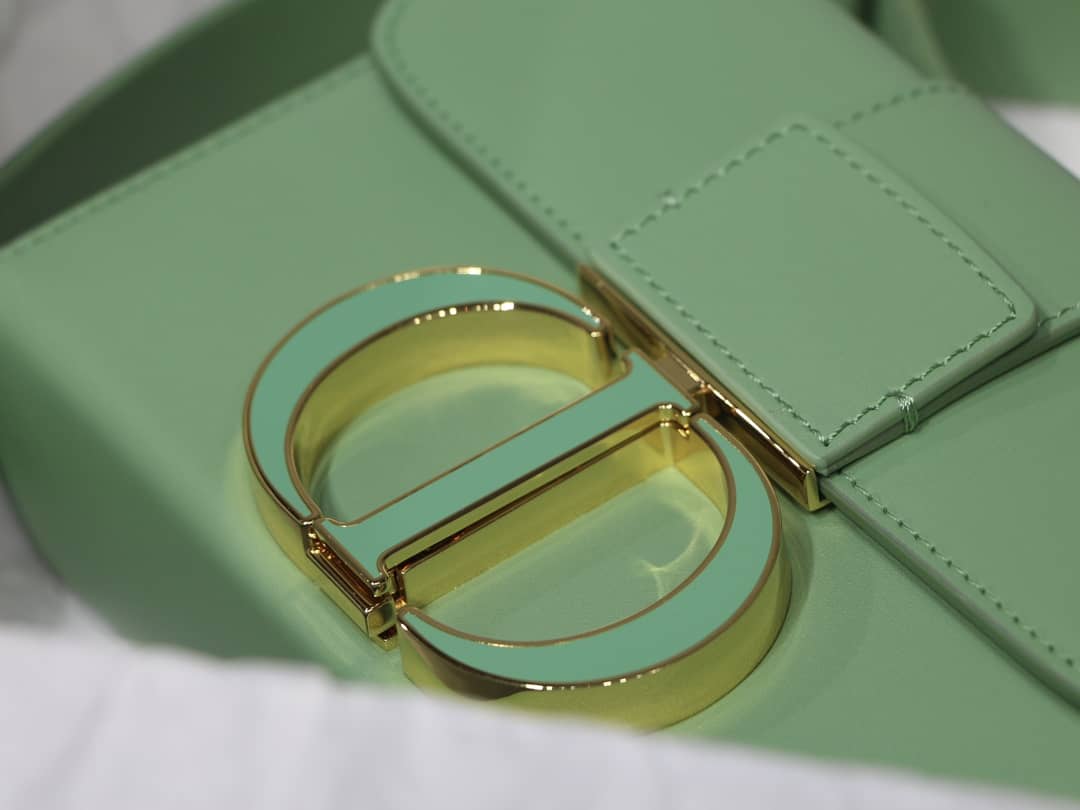 Christian Dior Montaigne Replica Bag