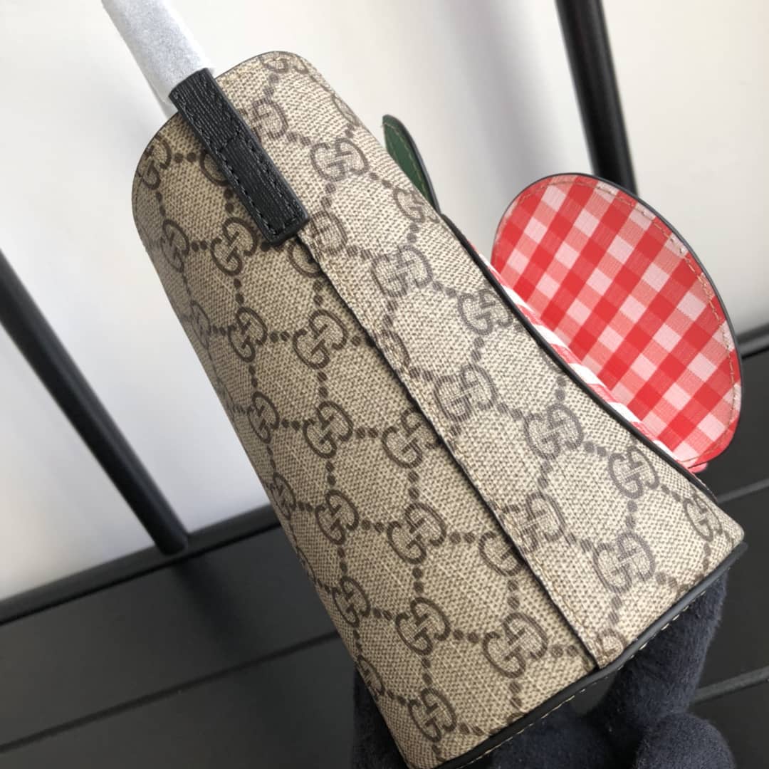 Gucci Kids GG Supreme Apple Bucket Bag Replica 653954