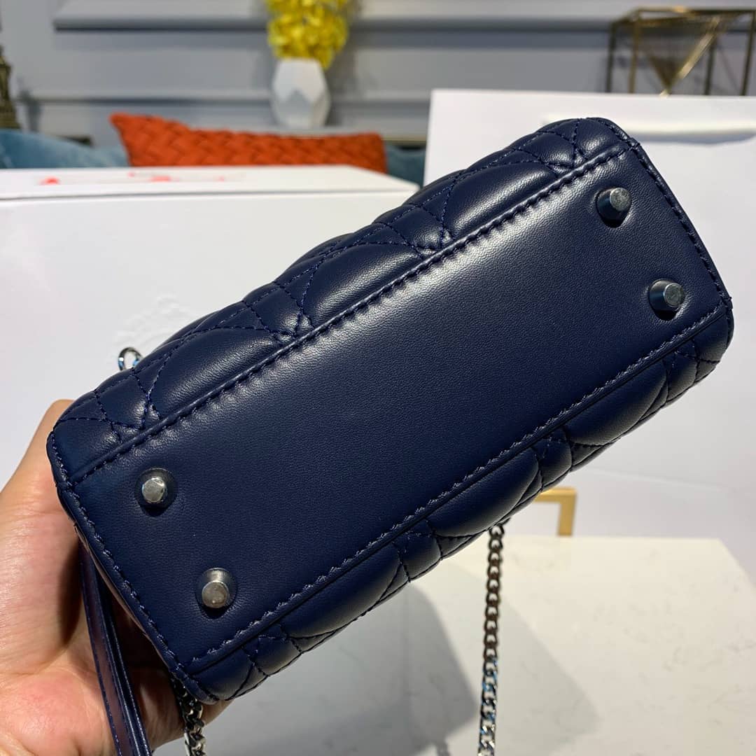 Christian Dior Lady Dior 17CM Replica Bag