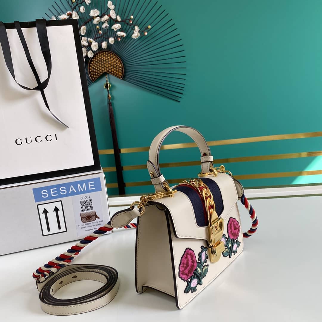 Gucci Womens Sylvie Leather Mini Bag Replica 470270