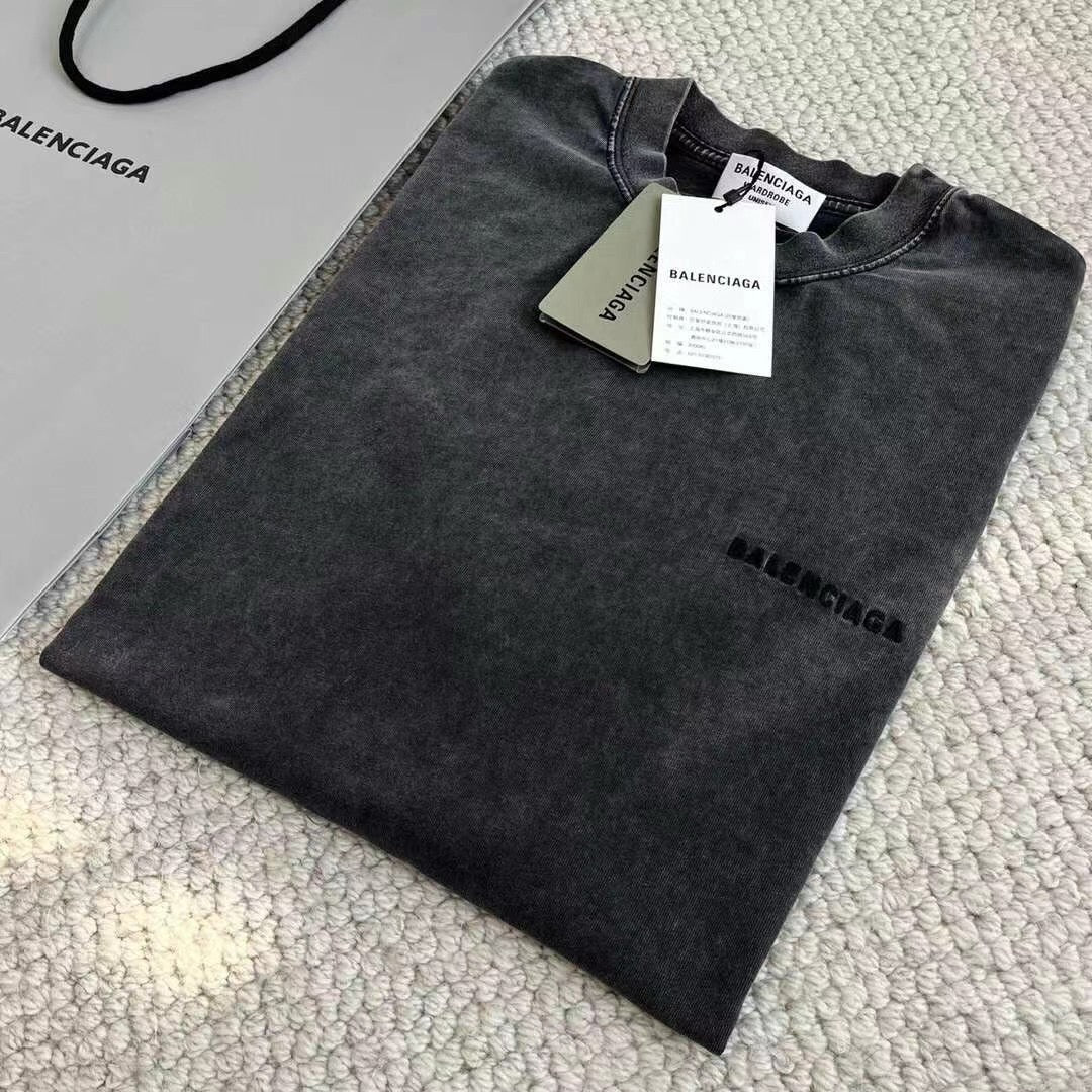 Balenciaga T-shirt