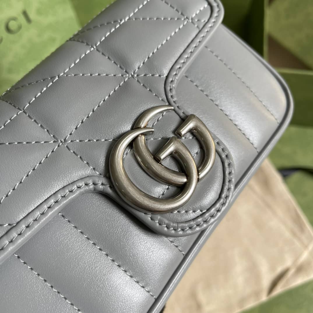 Gucci GG Marmont Matelassé Mini Crossbody Bag Replica 476433