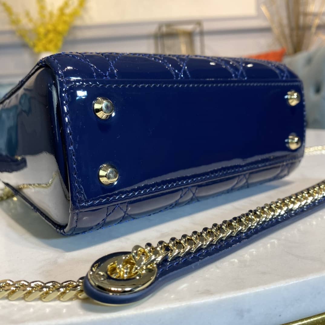 Christian Dior Lady Dior 17CM Replica Bag