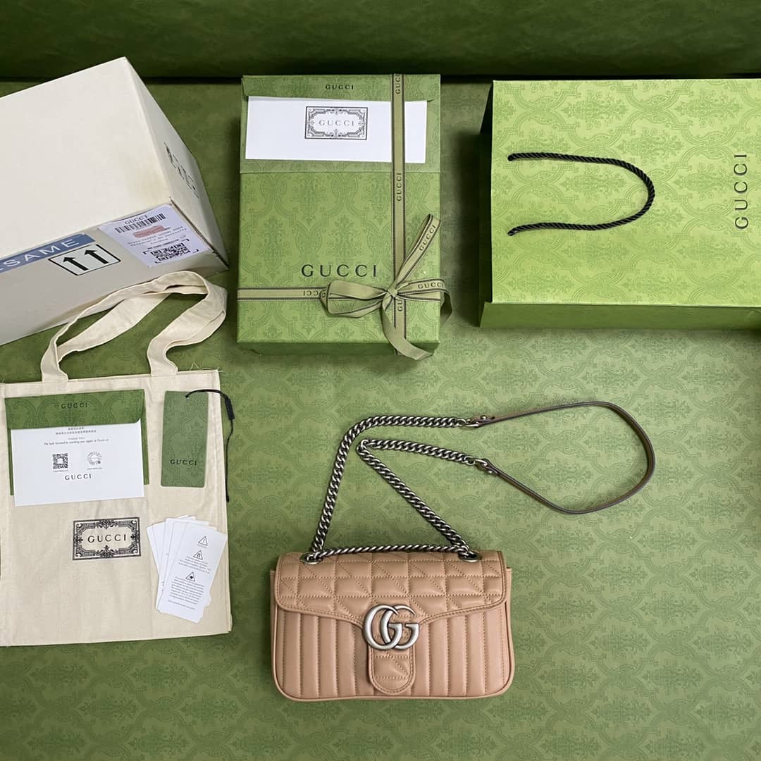 Gucci Marmont GG Small matelassé Shoulder Bag Replica 443497