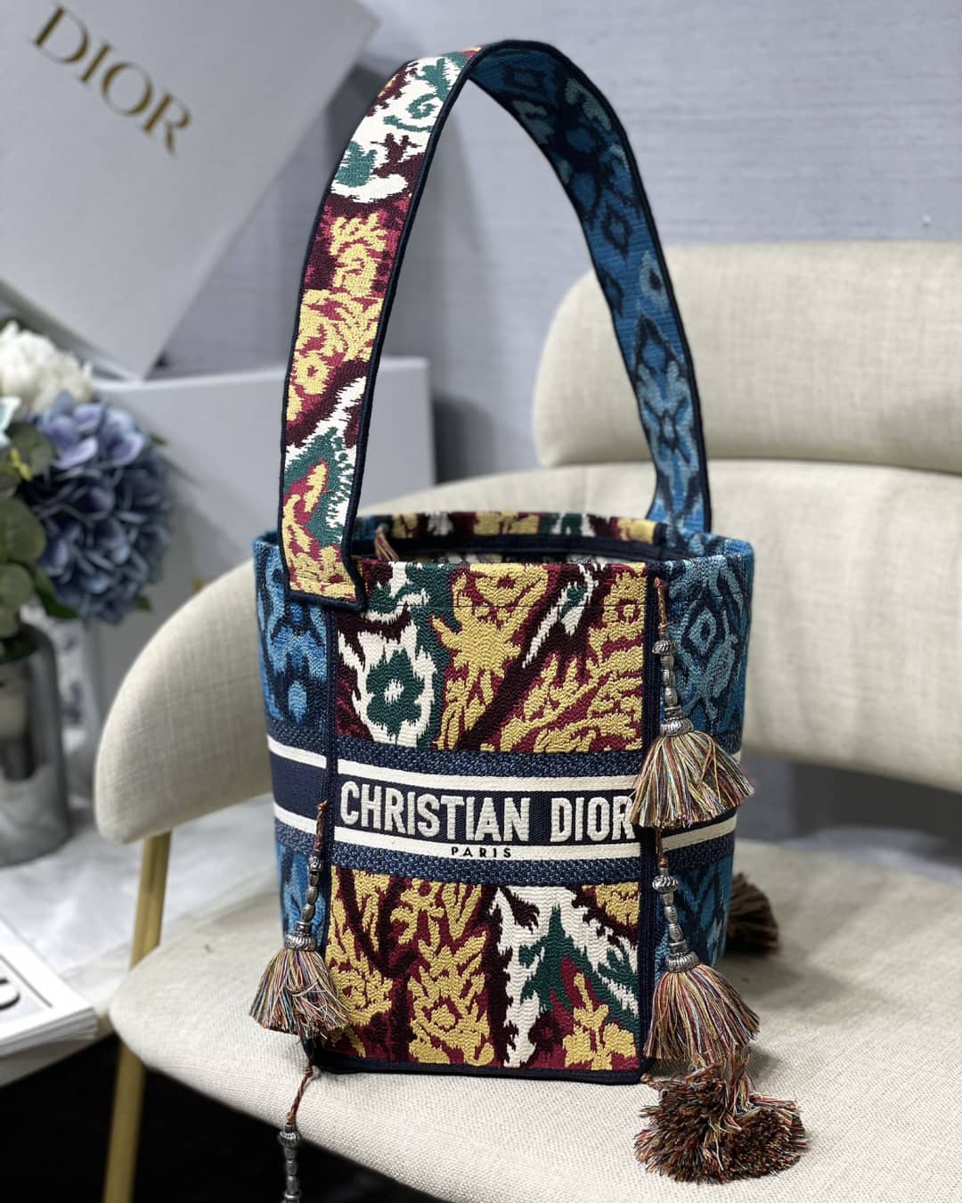 Christian Dior CD Bubble Embroidered Replica Bucket Bag
