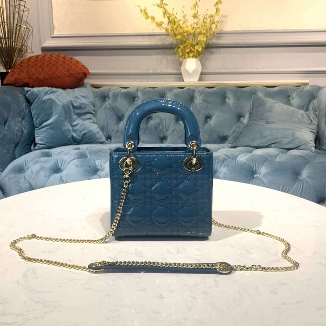 Christian Dior Lady Dior 17CM Replica Bag