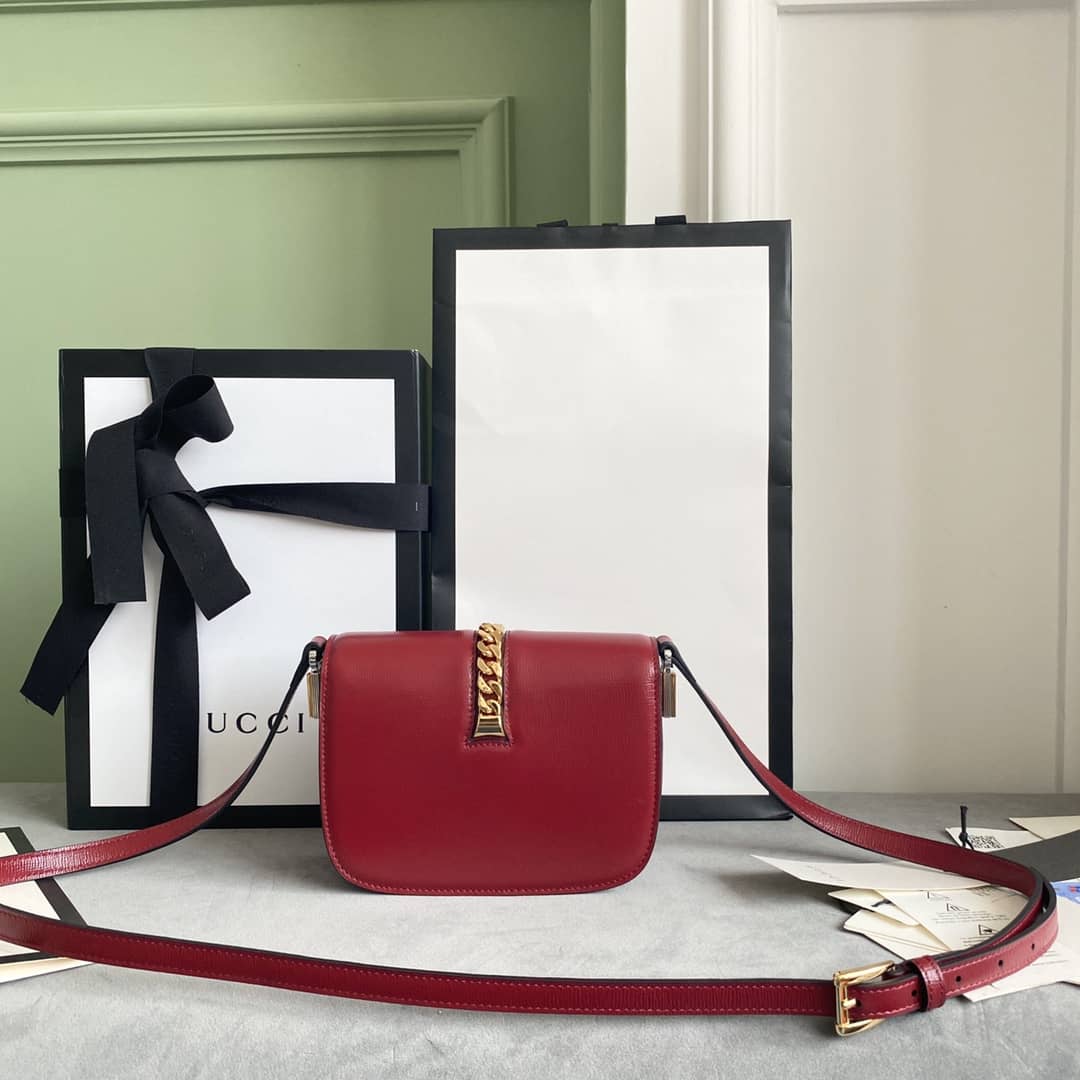 Gucci Ladies Mini Sylvie Shoulder Bag Replica Red 615965