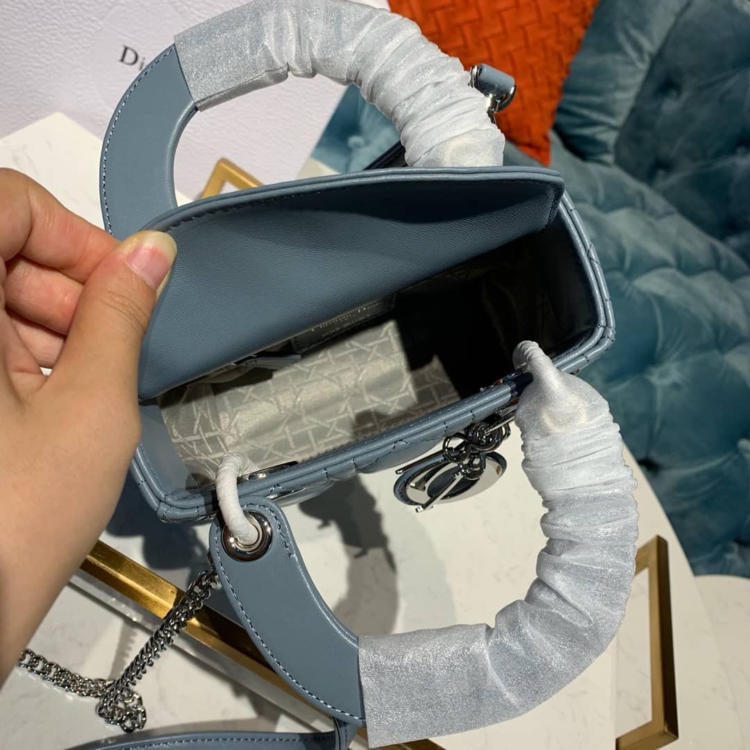 Christian Dior Lady Dior 17CM Replica Bag