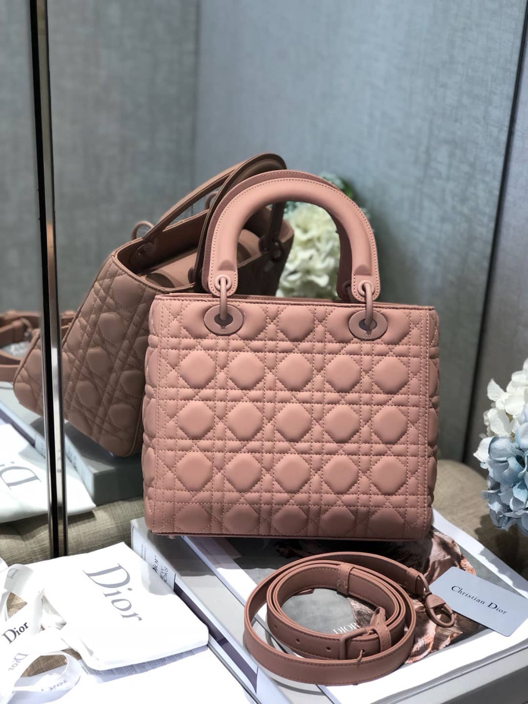 Christian Dior Lady Dior 24CM Replica Bag