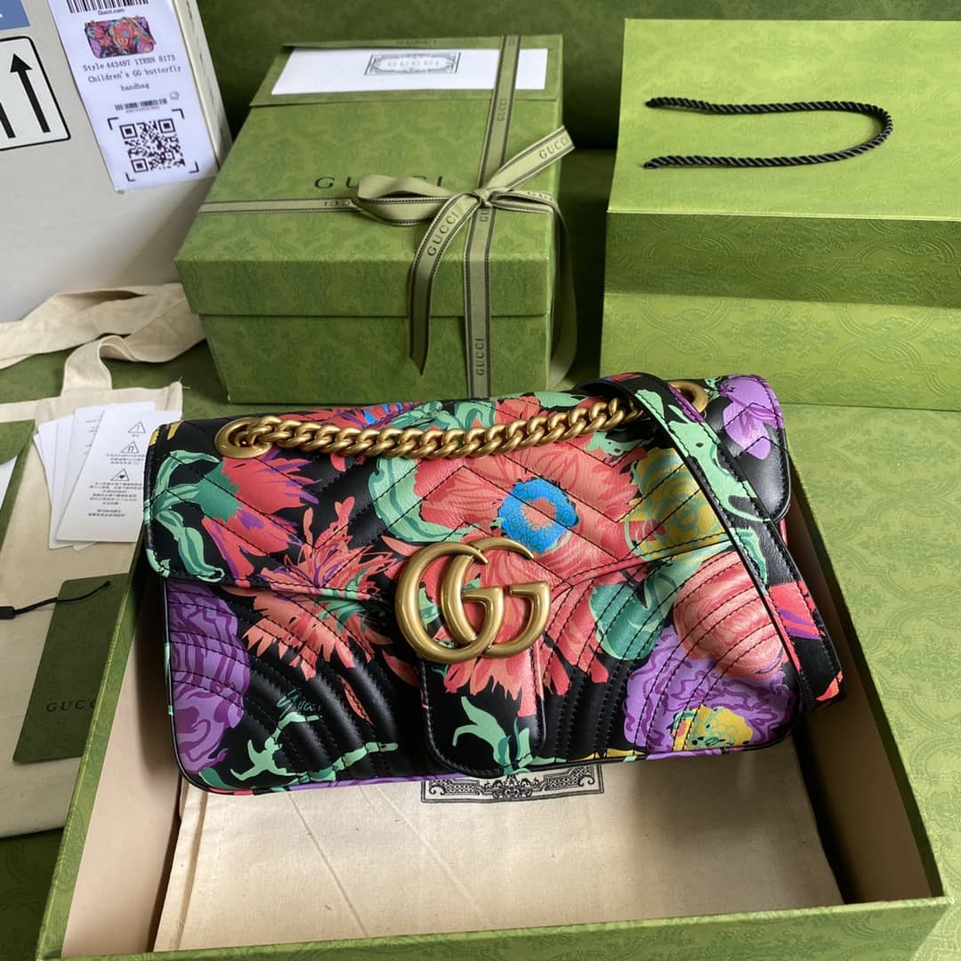 Gucci Marmont GG Small matelassé Shoulder Bag Replica 443497