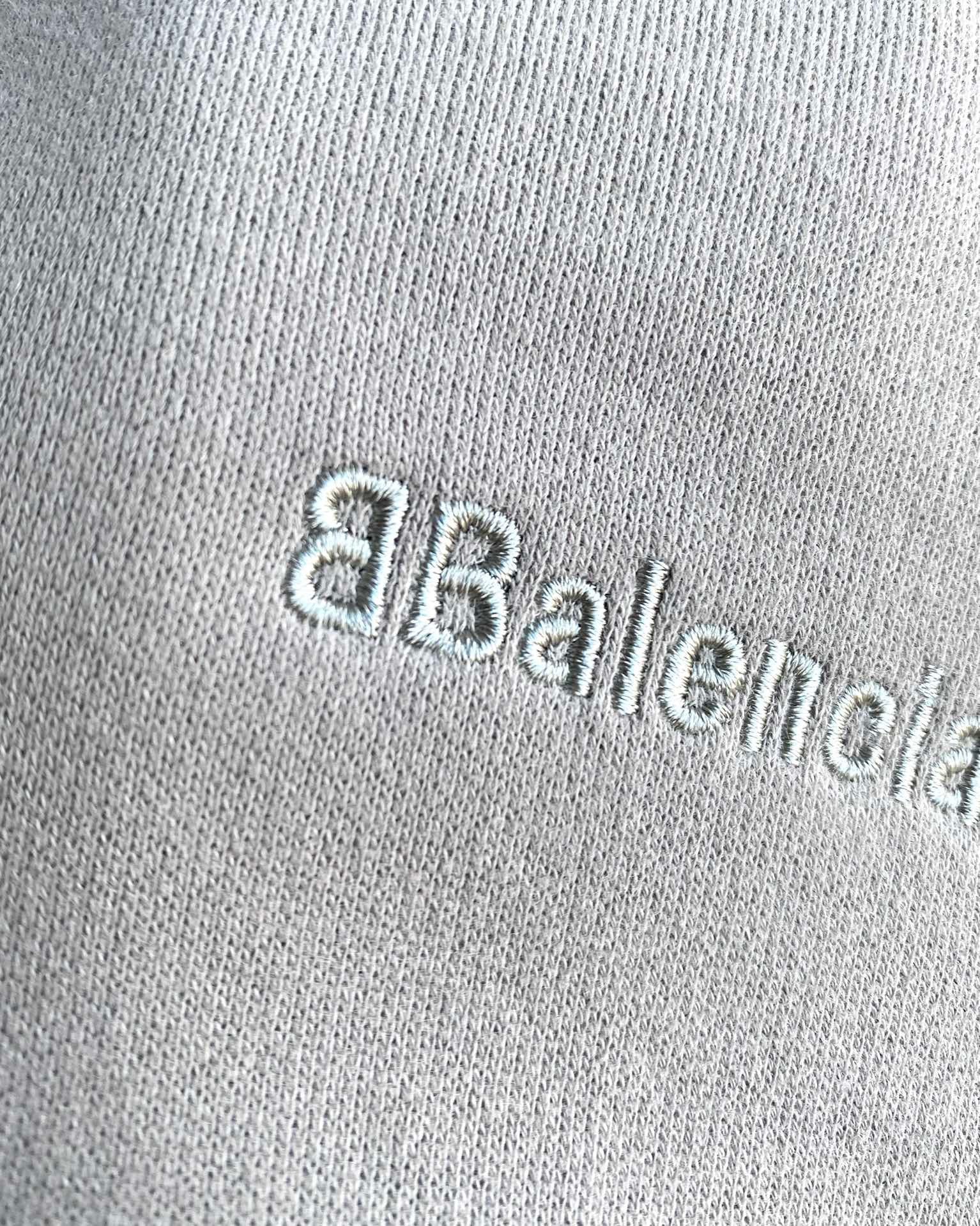 Balenciaga Sweatshirt