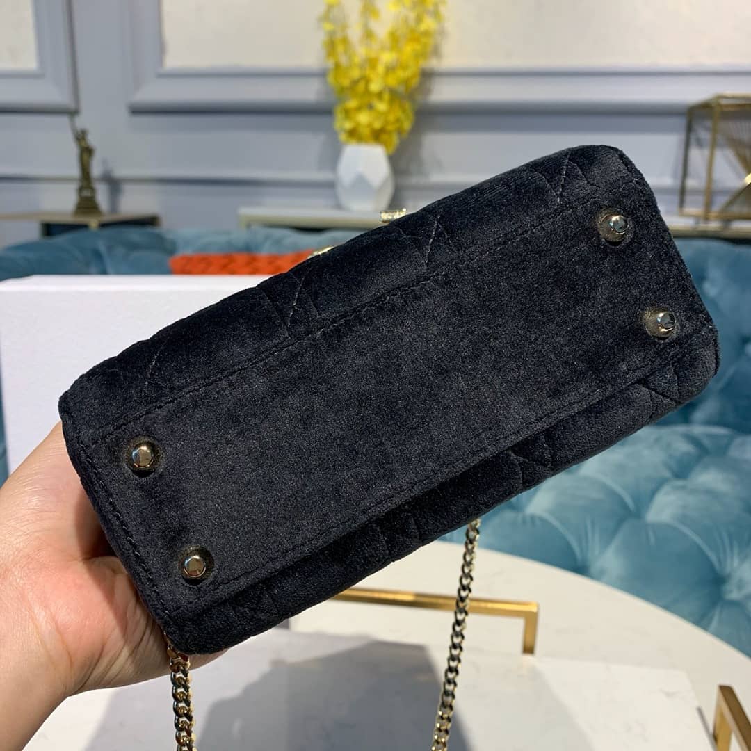 Christian Dior Lady Dior 17CM Replica Bag
