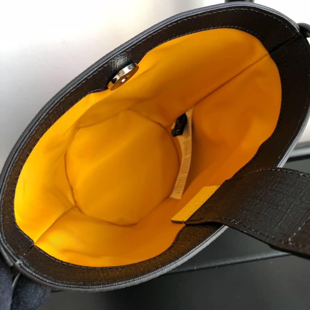 Gucci Children GG Chick Bucket Bag 606193