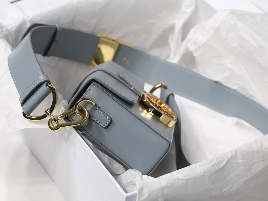 Christian Dior Montaigne Replica Bag