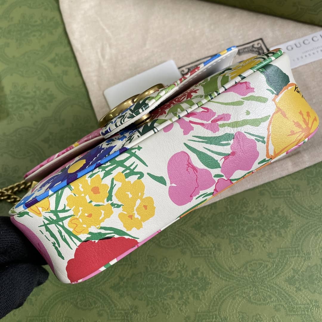 Gucci GG Marmont Matelassé Mini Crossbody Bag Replica 476433