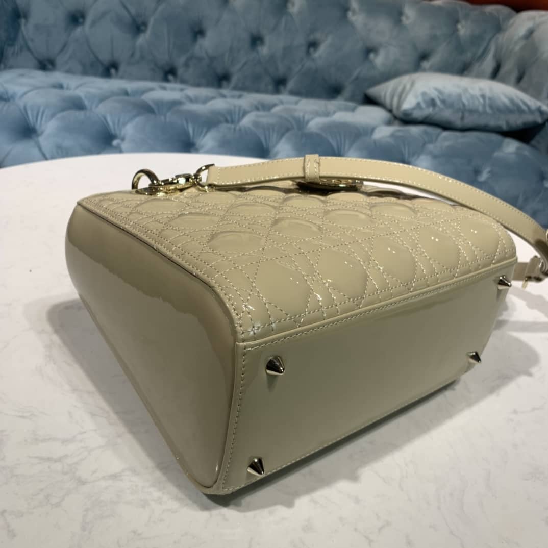 Christian Dior Lady Dior 24CM Replica Bag