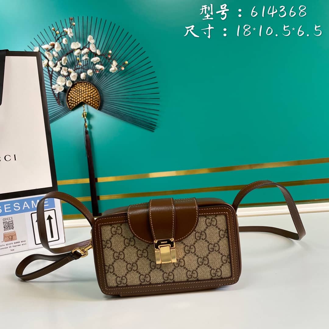 Gucci GG Mini Bag With Clasp Closure Replica 614368