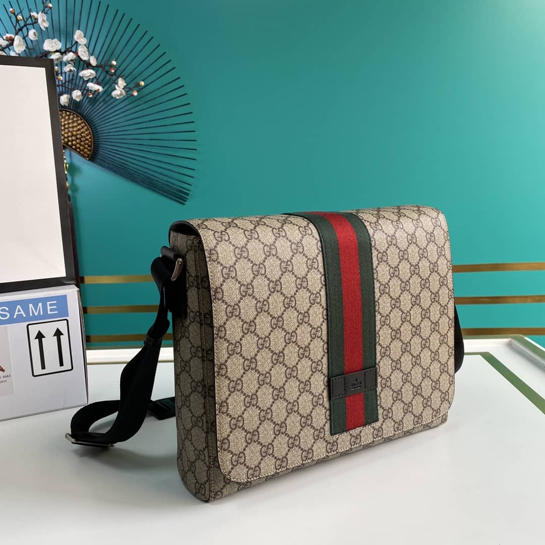 Gucci GG Supreme Messenger Shoulder Bag Replica 475432