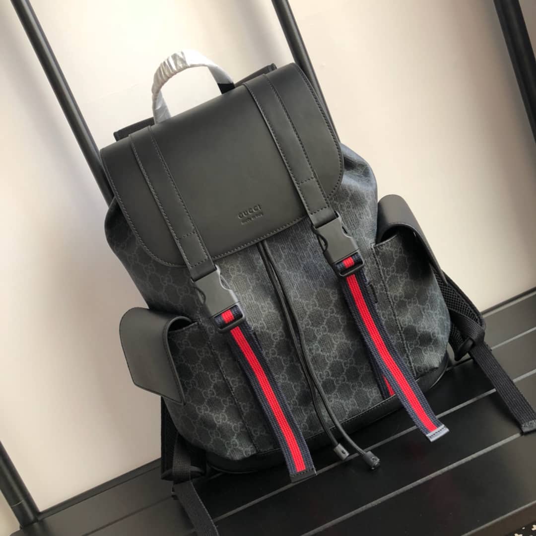 Gucci Soft GG Supreme Canvas Backpack Replica Black 450958