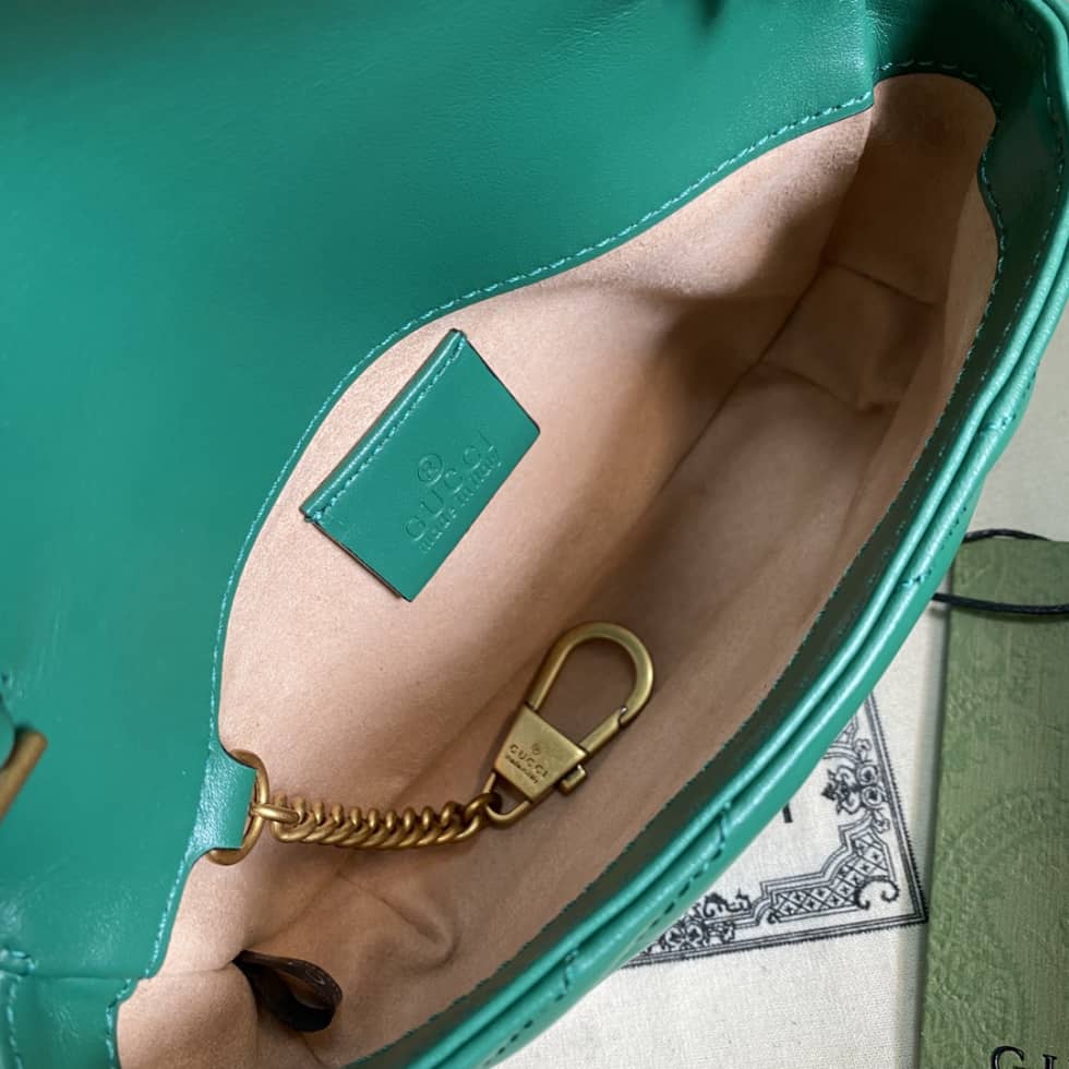 Gucci GG Marmont Quilting Super Mini 476433 Replica Crossbody Bag