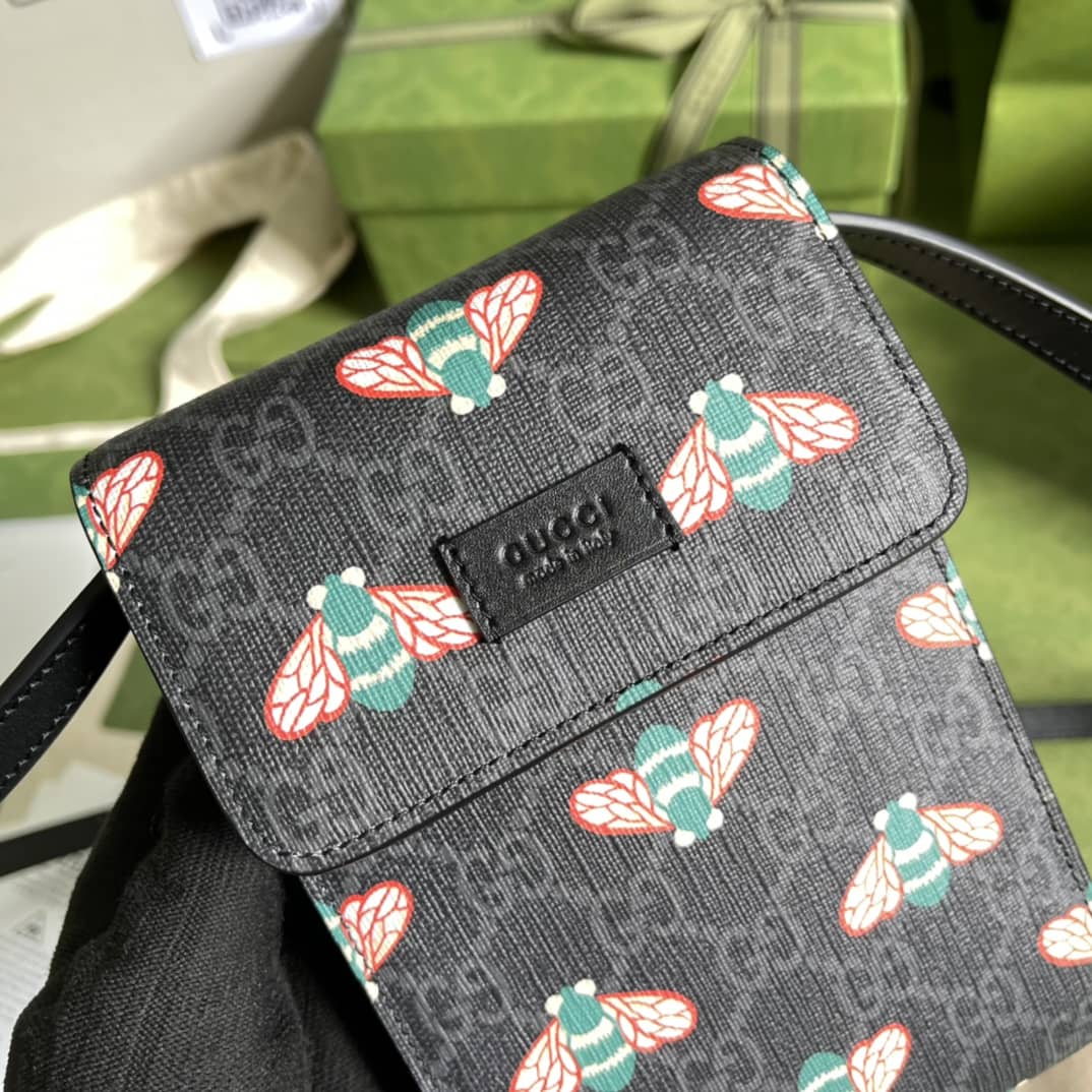 Gucci Scarab Logo Print Phone Bag Replica 673016