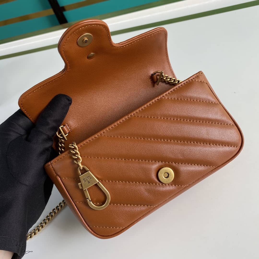 Gucci GG Marmont Matelassé Mini Crossbody Bag Replica 476433