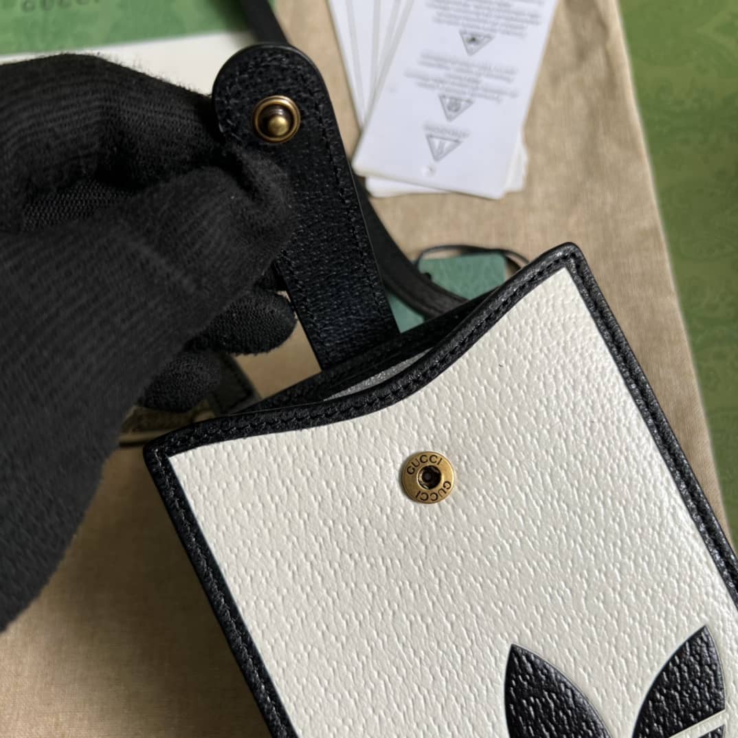 Gucci x Adidas Smartphone Case 702203 Replica Crossbody Bag