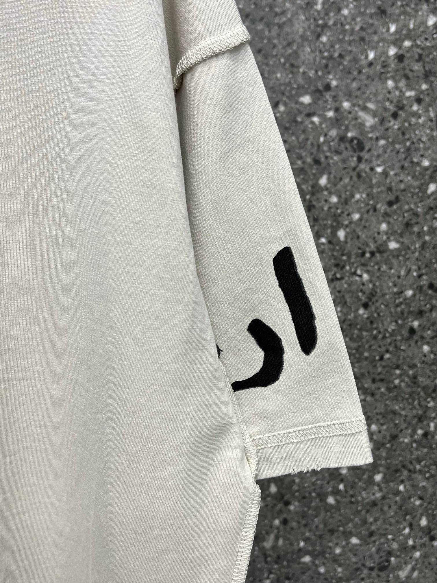 Balenciaga T-shirt