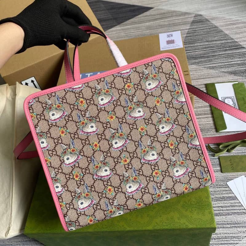 Gucci Supreme Canvas Children Yuko Higuchi Tote Replica Pink 630542