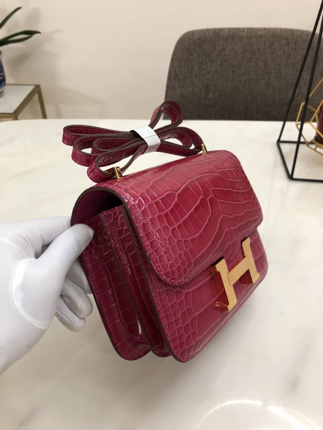 Hermes Replica Constance 18CM Crocodile Shiny Bag
