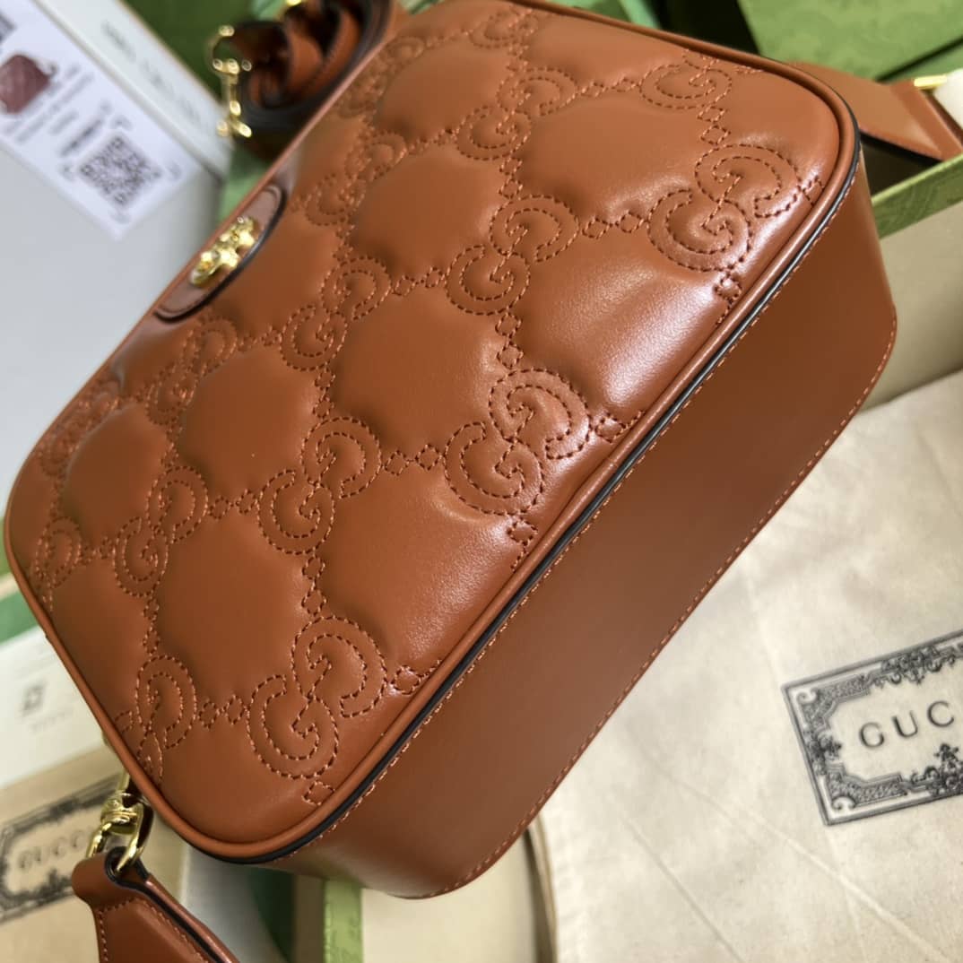 Gucci GG Matelassé Leather Shoulder Crossbody Handbag 702234 Replica