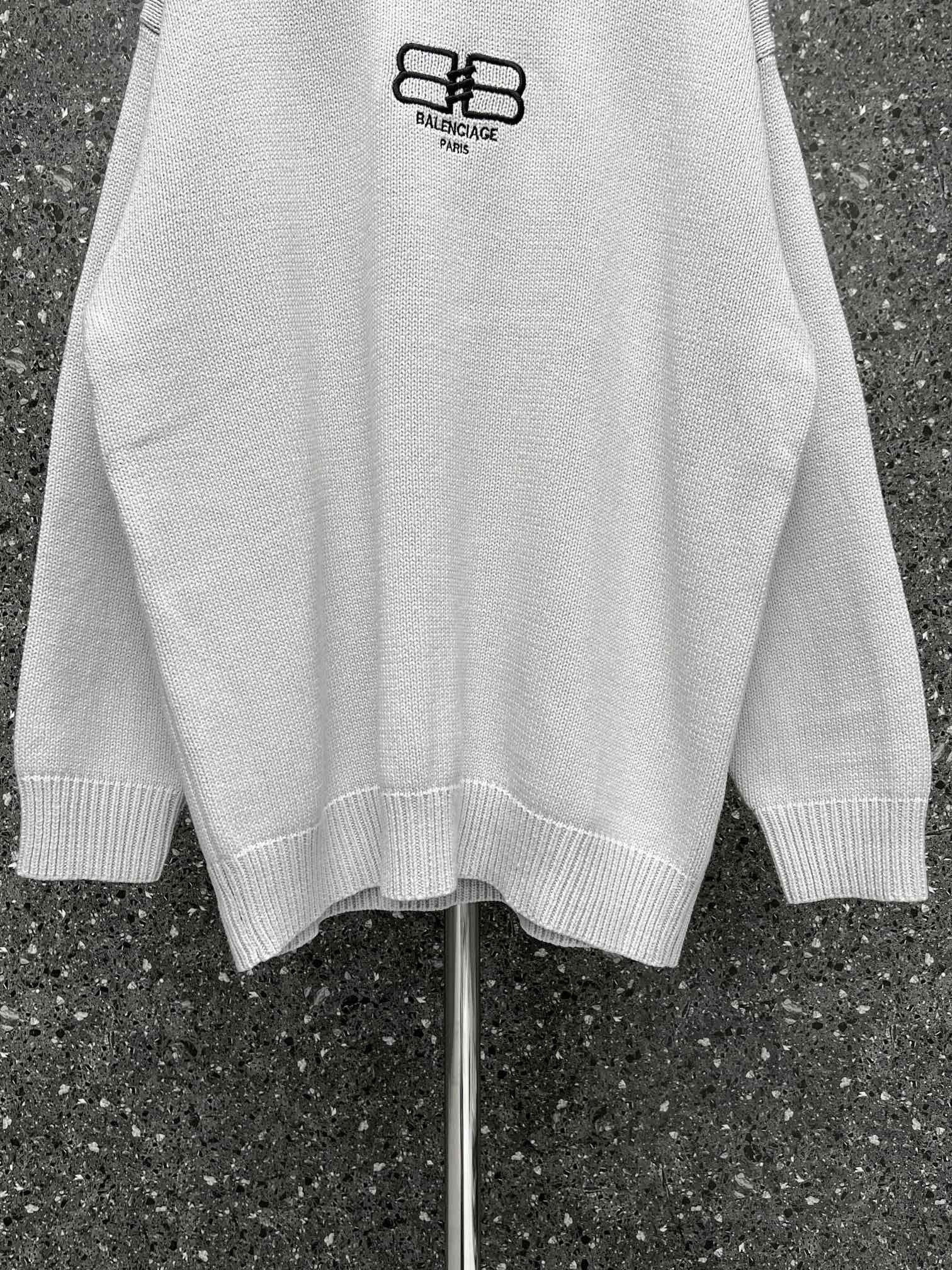 Balenciaga Sweater